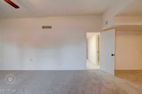 18042 42nd St, Phoenix AZ 85032-2267 exterior