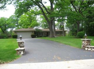 11804 Hillcrest Dr, Lemont, IL 60439-4144