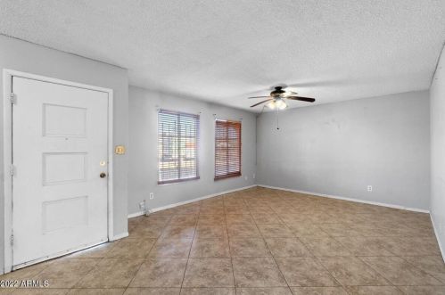 3310 Echo Ln, Phoenix, AZ 85051-5912