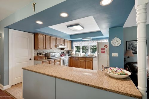 715 Reed Rd, Jackson Twp NJ 08527-4737 exterior