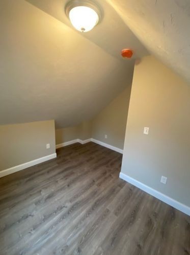 21 Sigel St, Worcester MA 01610-1824 exterior