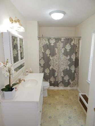 25 Lawrence St, Taunton MA 02780-1776 exterior