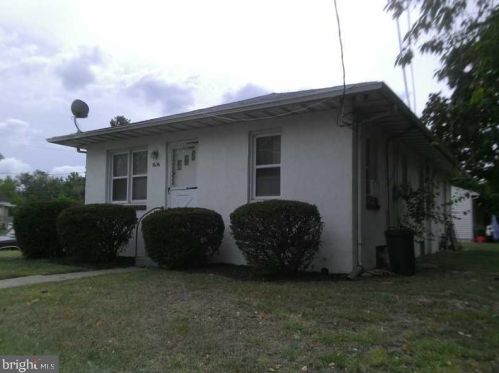 1616 Delaware St, West Deptford, NJ 08066-1415