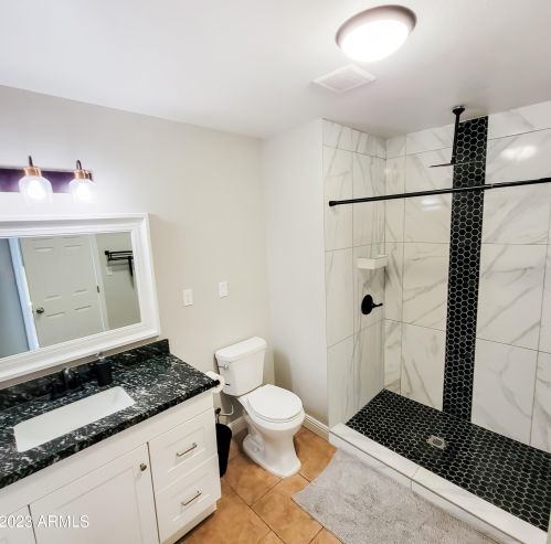 4225 Echo Ln, Phoenix AZ 85051-4659 exterior