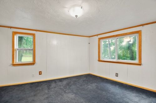 415 Mower St, Worcester MA 01602-1011 exterior