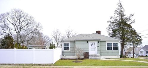 108 Caswell St, New Bedford, MA 02745-2741