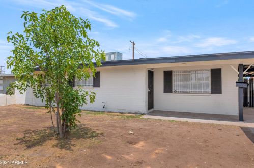 4148 Cheery Lynn Rd, Phoenix, AZ 85019-4129