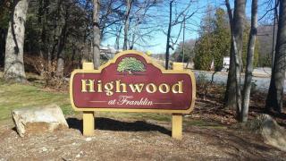175 Highwood Dr, Franklin MA  02038-2980 exterior