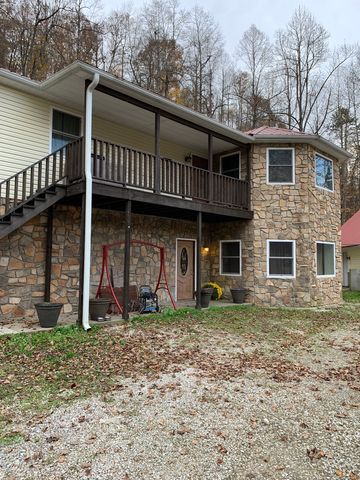 2575 Smith Br, Jeriel KY  41143-7275 exterior