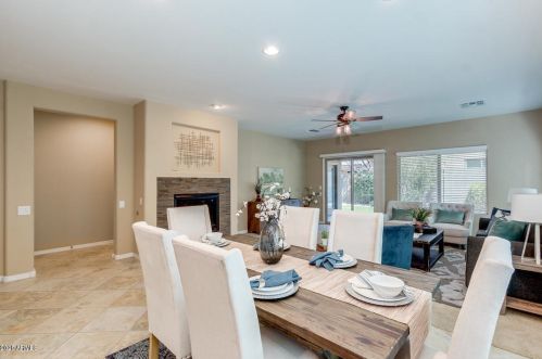 3608 Abraham Ln, Phoenix AZ  85050-6501 exterior