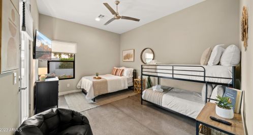 6846 13th Pl, Phoenix AZ  85014-1120 exterior