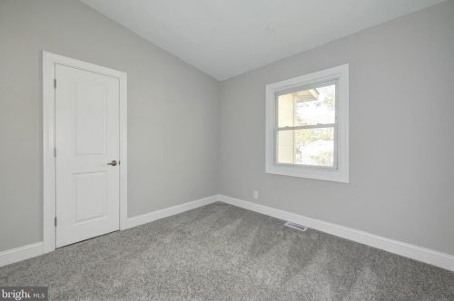 213 Florence Ave, West Deptford NJ  08093-2025 exterior