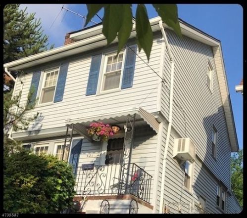 521 Un Ave, Belleville NJ  07109-2215 exterior