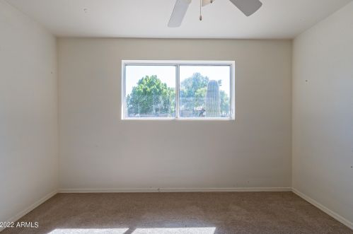 4626 38 Dr, Phoenix AZ 85053-2800 exterior