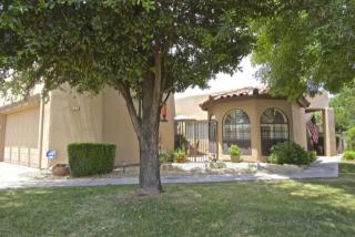4006 Round Hl Dr, Phoenix AZ  85028-2274 exterior