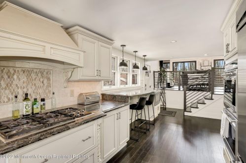 218 Chandler Rd, Jackson Twp NJ  08527-4339 exterior