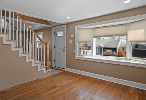 19 Mary St, New Bedford MA 02745-5523 exterior