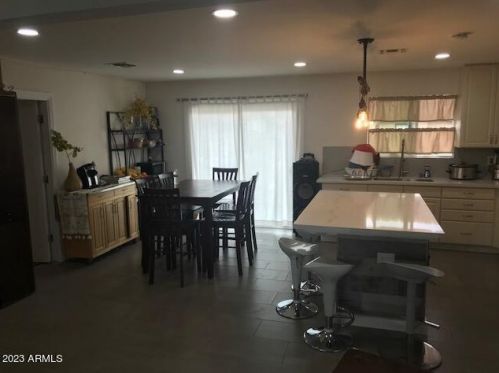 8622 5 Dr, Phoenix AZ 85027-4404 exterior