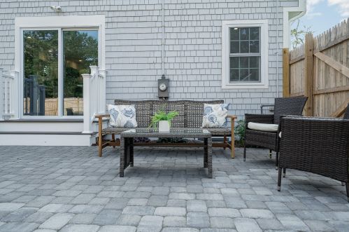 15 Sidney Rd, Harwich MA  02645-1223 exterior