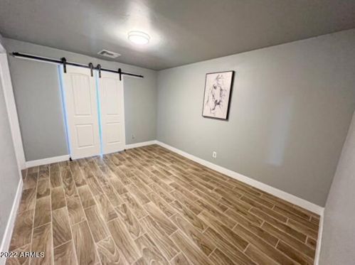 2102 71 Ave, Phoenix AZ 85033-1460 exterior