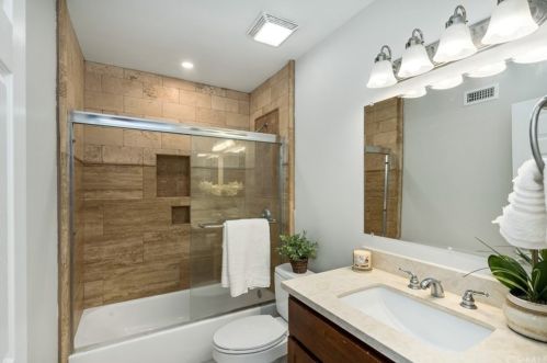 14732 Sweetan St, Irvine CA 92604-2425 exterior