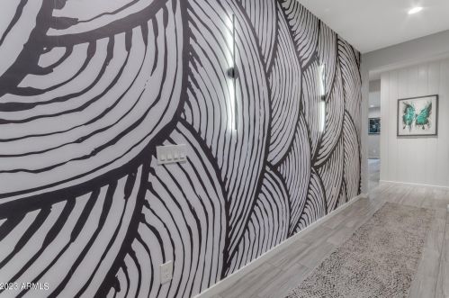 22034 28th Pl, Phoenix, AZ 85050