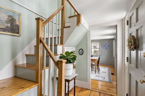 93 Riv Rd, Topsfield MA 01983-2111 exterior