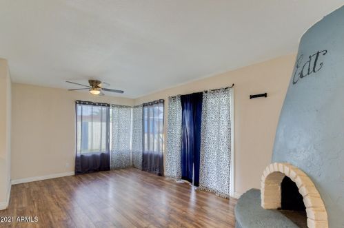 3202 Becker Ln, Phoenix AZ 85029-5140 exterior