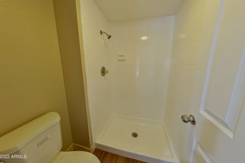 5221 18 Dr, Phoenix AZ 85007-2433 exterior