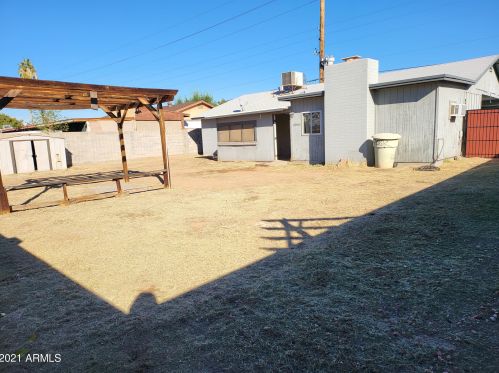 2608 71 Ave, Phoenix AZ 85033-1460 exterior