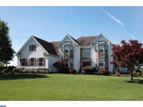 4 Fld Rd, Milford NJ  08848-1975 exterior