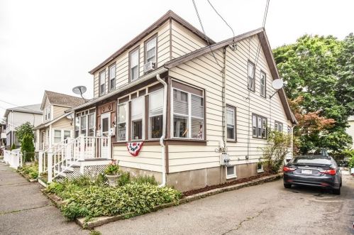 30 Grossman St, Quincy MA  02169-6449 exterior