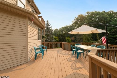 9 Tuscany Dr, Jackson Twp NJ  08527-3169 exterior