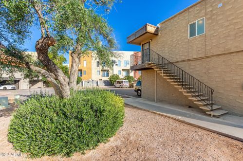 4731 Belleview St, Phoenix AZ  85008-5606 exterior