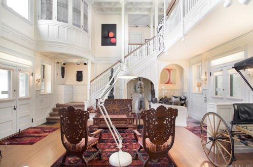 2080 Undermountain Rd, Sheffield MA 01257-9639 exterior