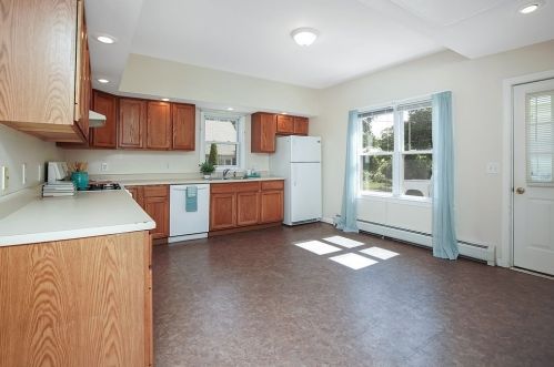 13 King Ave, Montgomery MA  01085-2728 exterior