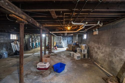 49 Pearl St, Everett MA 02149-1105 exterior