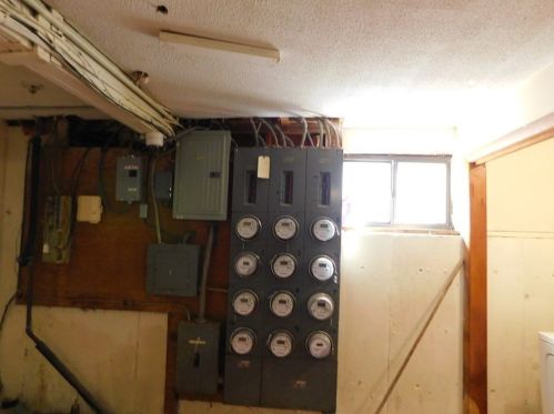 462 Underwood St, Fall River MA 02720-3821 exterior