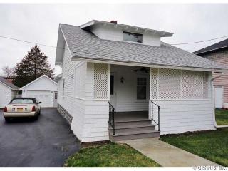 18 Delaware Ave, Bath, NY 14810-1607