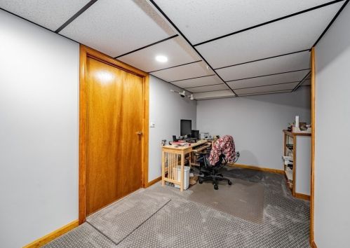 25 Danny Ln, Agawam MA 01001-3529 exterior