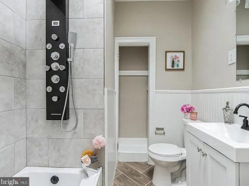 4932 8th St, Philadelphia PA 19120-3710 exterior