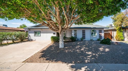 2018 47th Pl, Phoenix, AZ 85008-3206