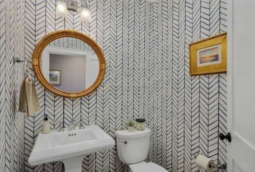 14 Otis Hl Rd, Hingham MA 02043-4510 exterior