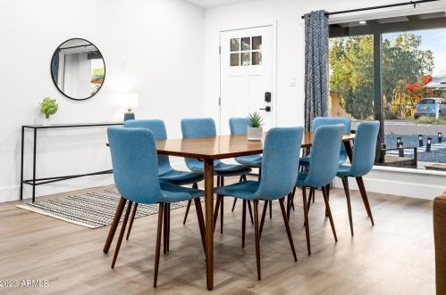 5215 Cambridge Ave, Phoenix AZ 85008-1213 exterior