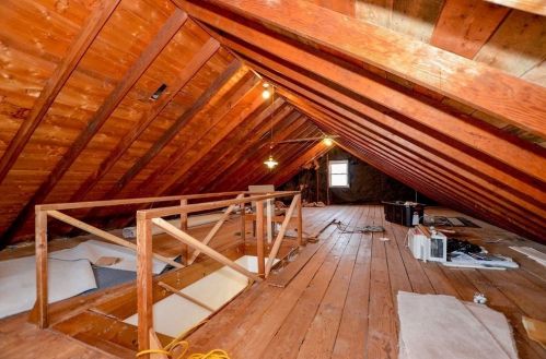 85 Caswell St, New Bedford MA 02745-2702 exterior