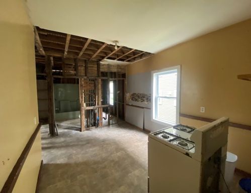 1 Goulding St, Worcester MA 01609-2610 exterior