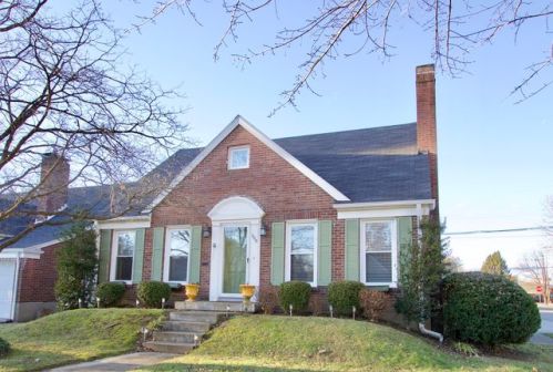 1033 Greenleaf Rd, Louisville KY  40213-1113 exterior