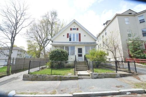 50 Grand St, Worcester, MA 01610-1634