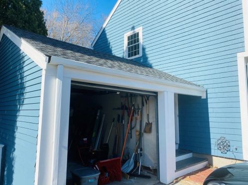 379 Cedar St, Dedham MA 02026-3221 exterior