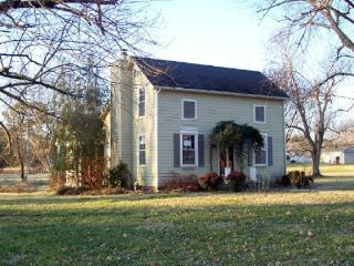 10 Lori Ln, Fayetteville, TN 37334-4825